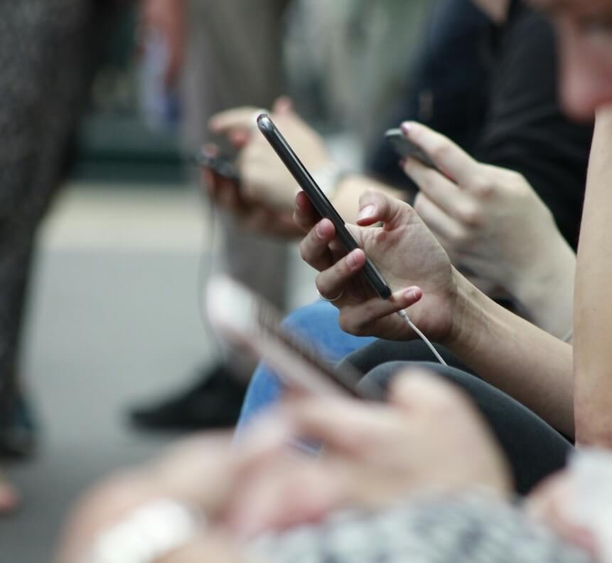 robin-worrall-FPt10LXK0cg-unsplash